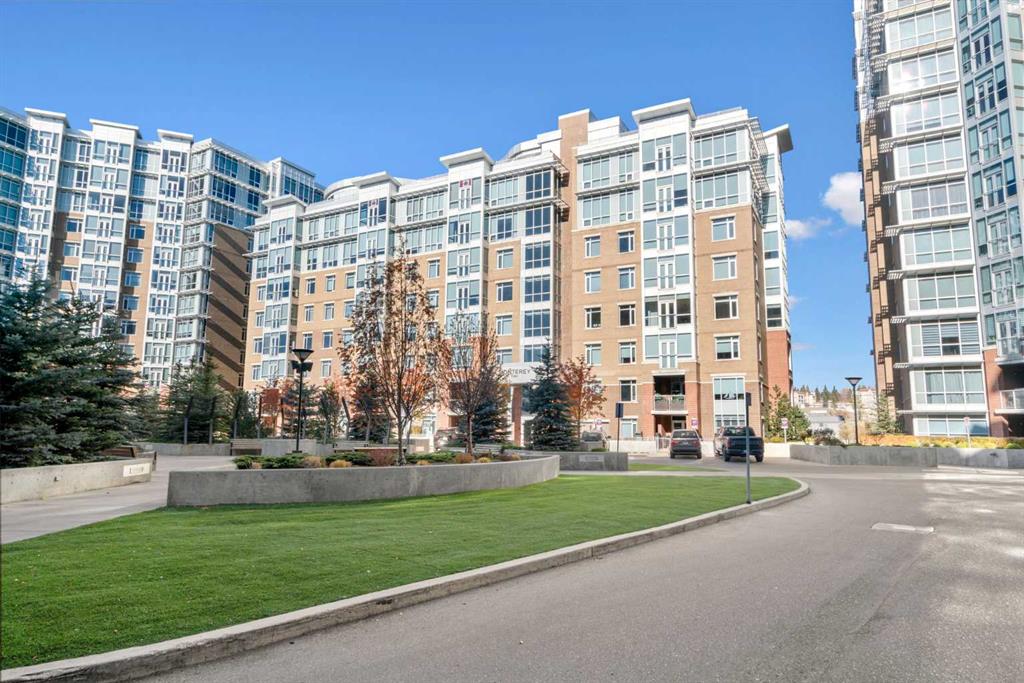 Second View of 402, 24 Varsity Estates Circle NW, Varsity, Calgary, Alberta, T3A 2X8