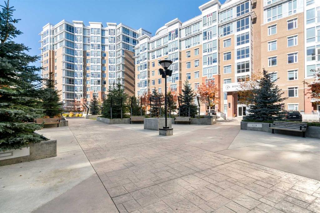 Third View of 402, 24 Varsity Estates Circle NW, Varsity, Calgary, Alberta, T3A 2X8
