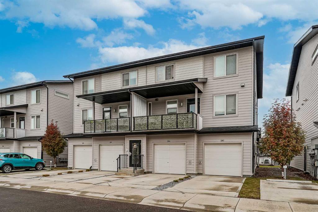 203, 130 Redstone Walk NE, A2264808, Alberta,