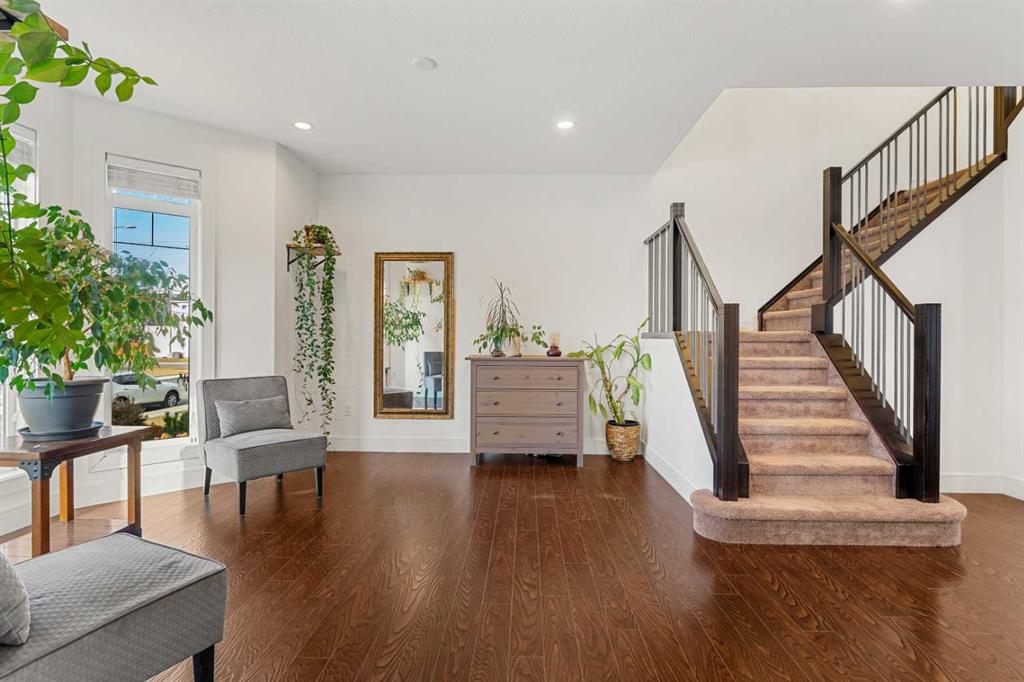 Third View of 4530 20 Avenue NW, Montgomery, Calgary, Alberta, T3B0T8