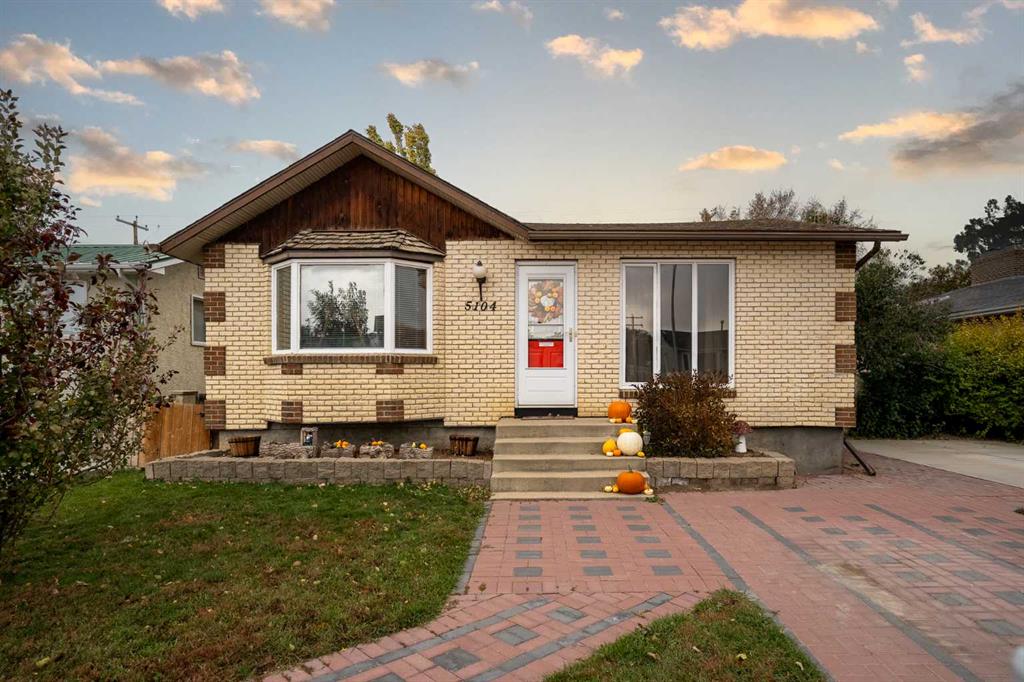 5104 2 Street , A2264842, Alberta,
