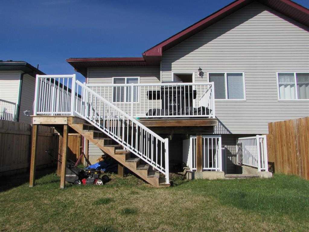 Third View of 742 Carriage Lane Drive , NONE, Carstairs, Alberta, T0M 0N0