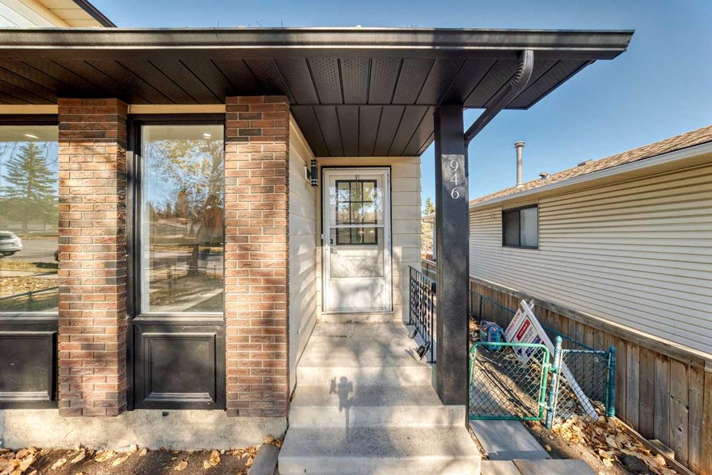 946 Berkley Drive NW, A2264876, Alberta,