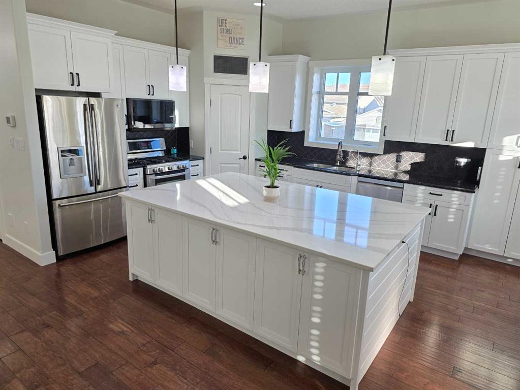 Fourth View of 8245 102 Avenue , Saddleback Ridge, Peace River, Alberta, T8S 1N1