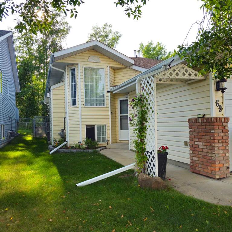 69 Willow Springs Crescent , A2264906, Alberta,