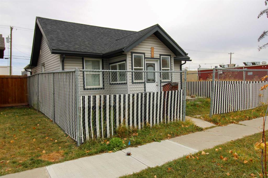 Third View of 10018 96 Avenue , Swanavon, Grande Prairie, Alberta, T8V 0M3