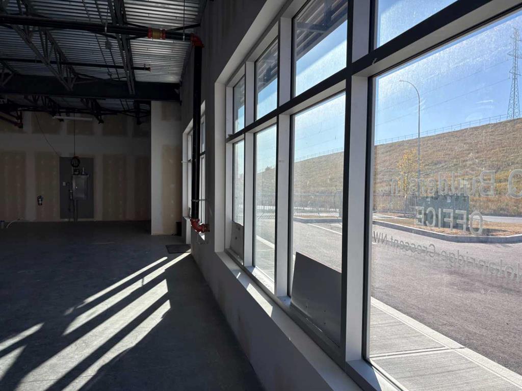 Third View of 105, 246 Nolanridge Crescent NW, Nolan Hill, Calgary, Alberta, T3R 1W9