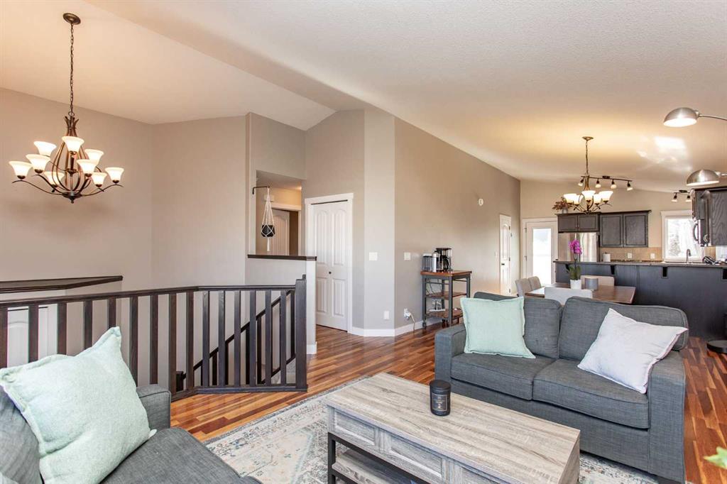 Fifth View of 62 Larsen Crescent , Lonsdale, Red Deer, Alberta, T4R 0J2