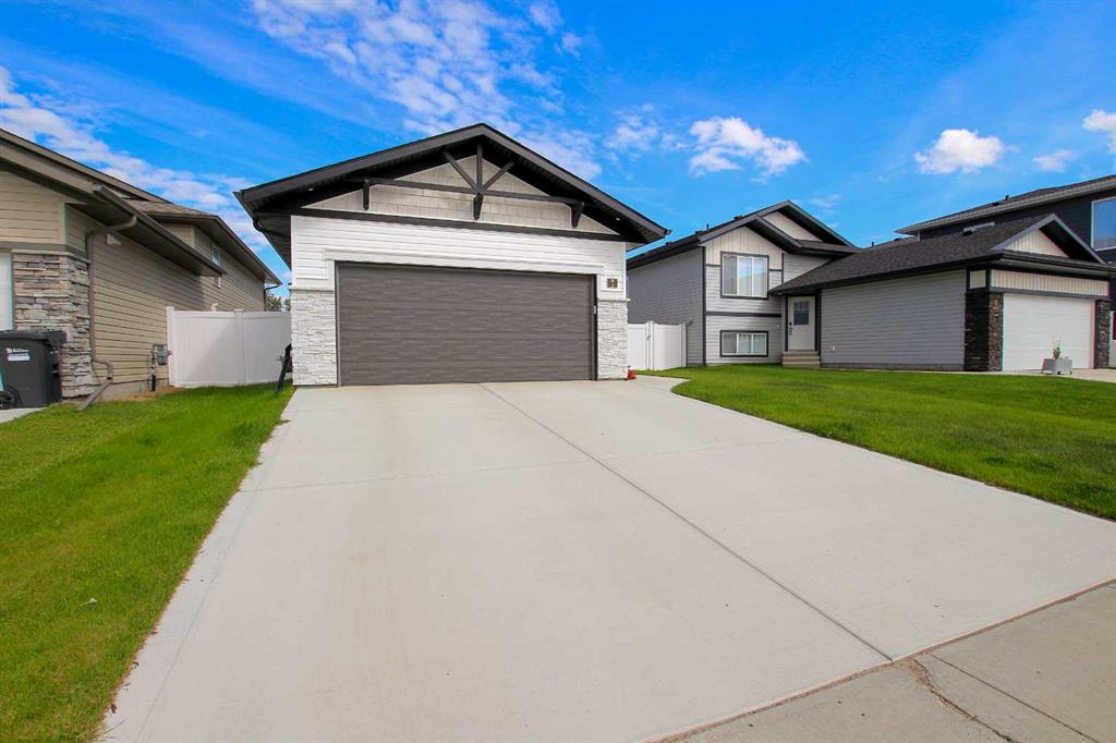 Third View of 7 Thayer Close , Timber Ridge, Red Deer, Alberta, T4P 0W7
