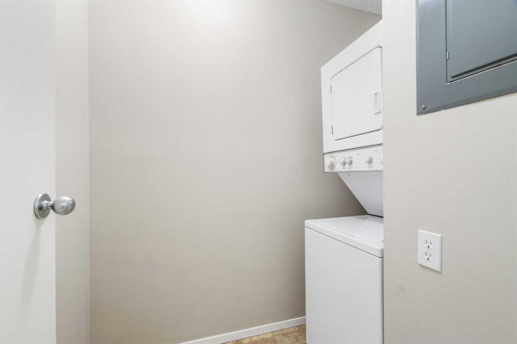 Fifth View of 2511, 3400 Edenwold Heights NW, Edgemont, Calgary, Alberta, T3A 3Y5