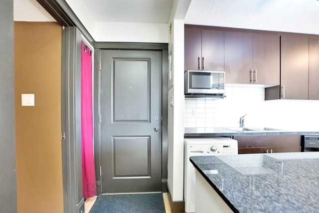 Fifth View of 405, 501 57 Avenue SW, Windsor Park, Calgary, Alberta, T2V 0H3