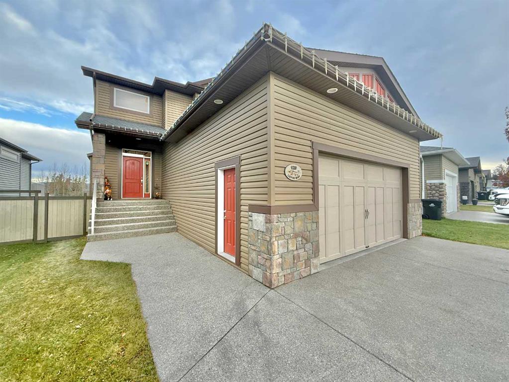 Fourth View of 129 Lupin Way , Terrace Heights, Hinton, Alberta, T7V0B3