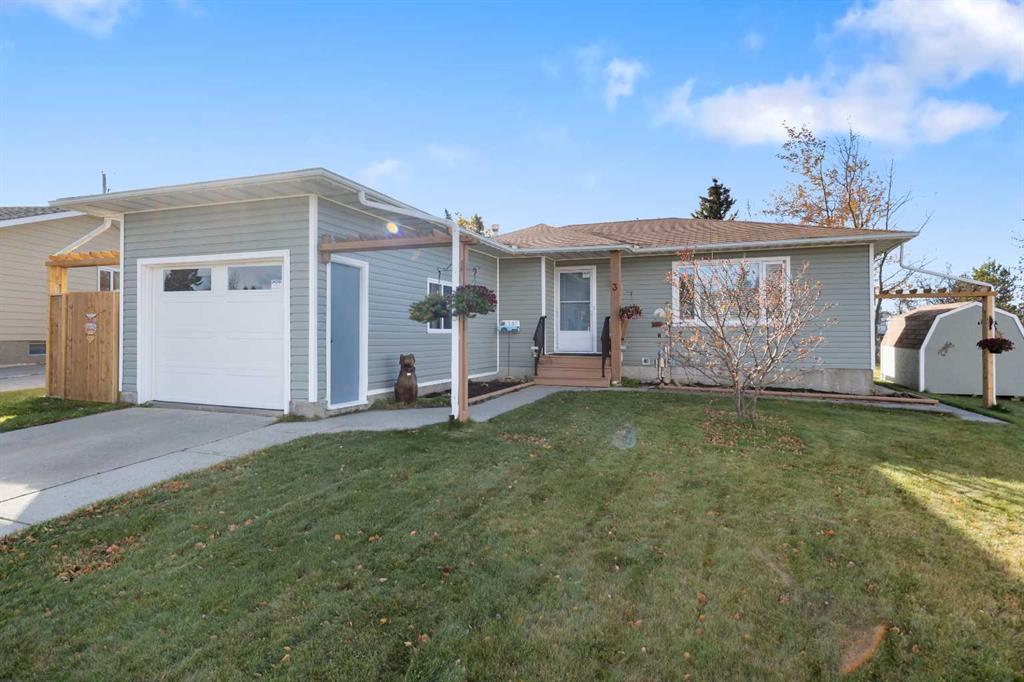3 Isbister Avenue , A2265094, Alberta,