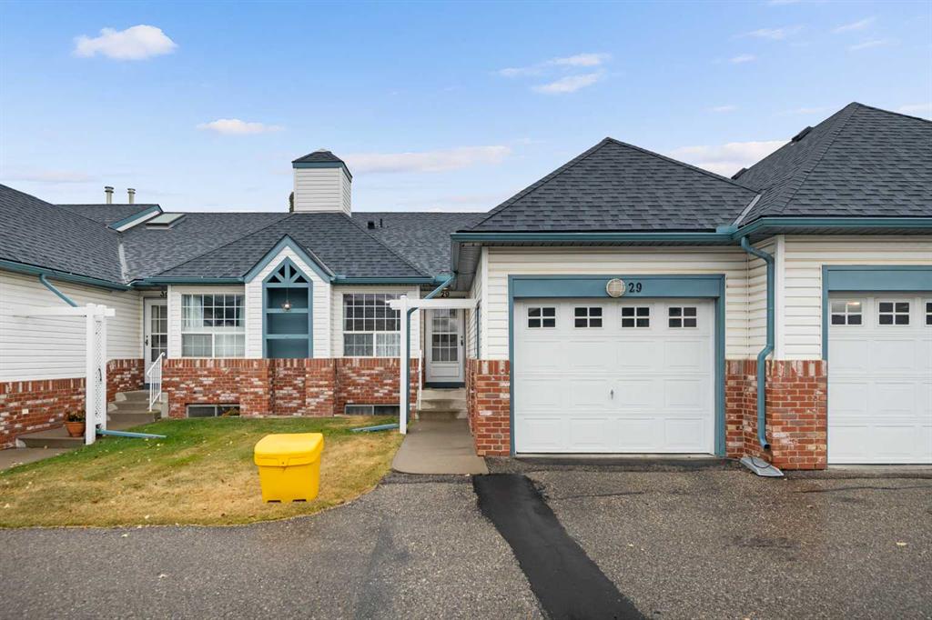 29, 12 Woodside Rise NW, A2265173, Alberta,