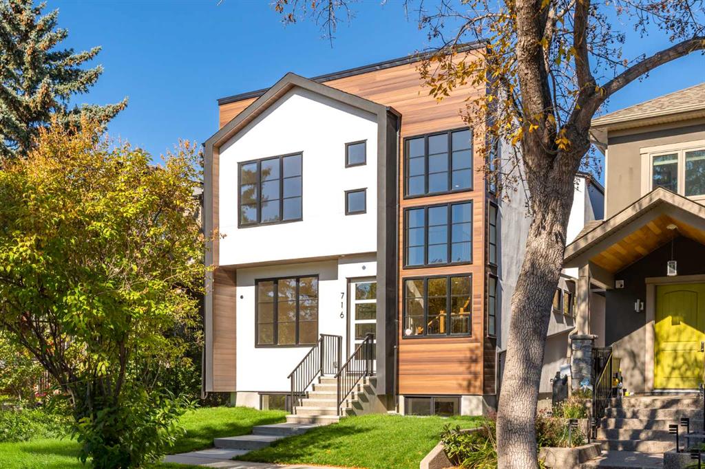716 18 Avenue NW, A2265179, Alberta,