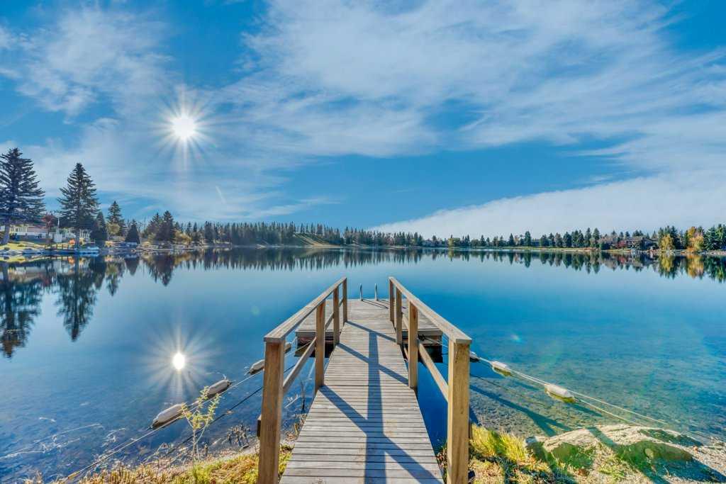 15 Midlake Green SE, A2265220, Alberta,