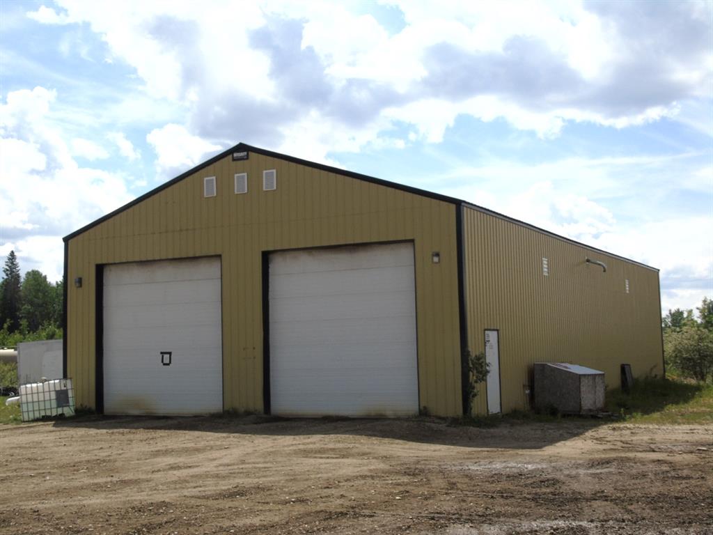 2290 PELICAN Road , A2265243, Alberta,