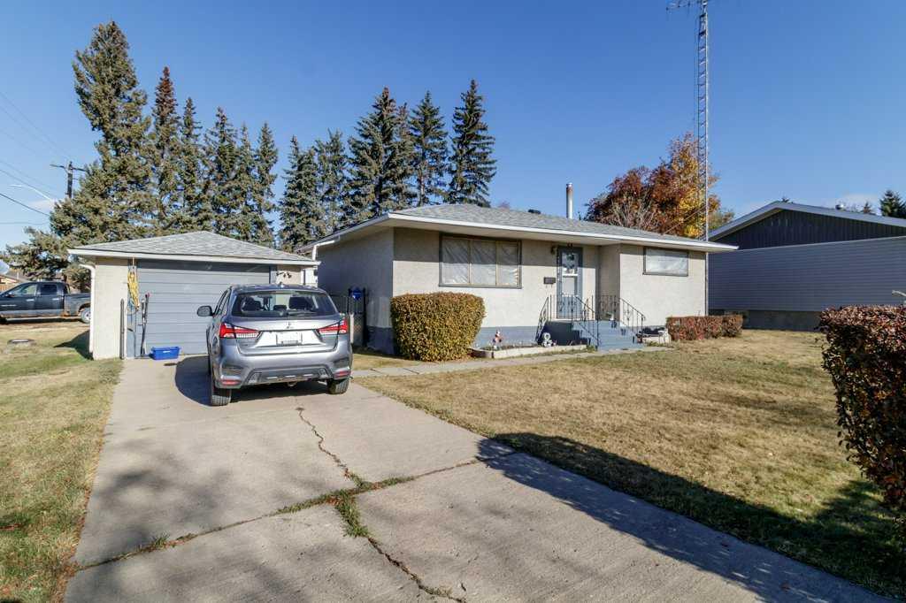Third View of 4638 50 Avenue , NONE, Bentley, Alberta, T0C 0J0