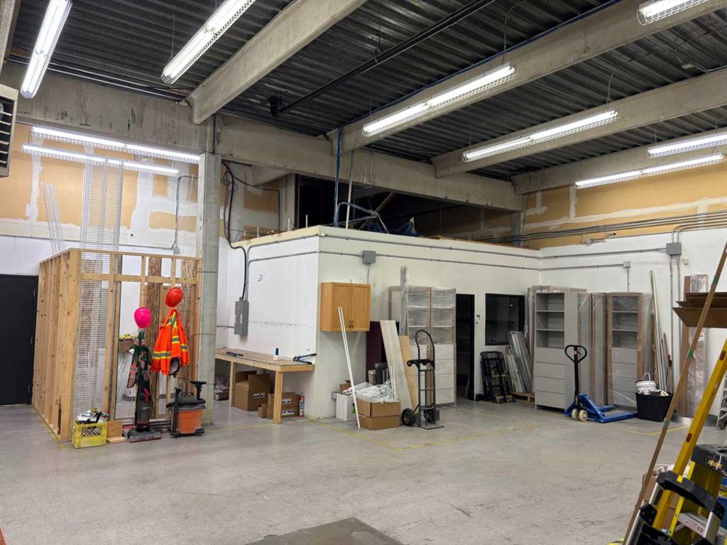 Fourth View of 3, 6115 4 Street SE, Manchester Industrial, Calgary, Alberta, T2H2H9