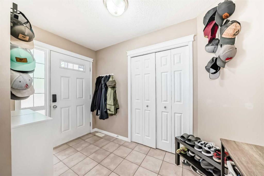 Fifth View of 423 Morningside Way SW, Morningside, Airdrie, Alberta, T4B 3M5