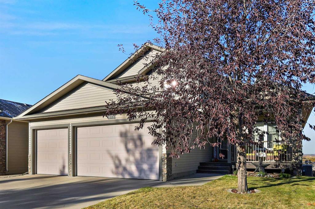 Third View of 100 Hillcrest Boulevard , Hillview Estates, Strathmore, Alberta, T1P 0A4