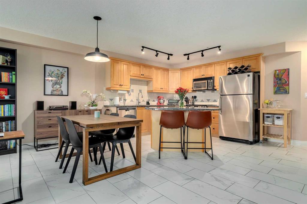 Fifth View of 307, 630 10 Street NW, Sunnyside, Calgary, Alberta, T2N1W3