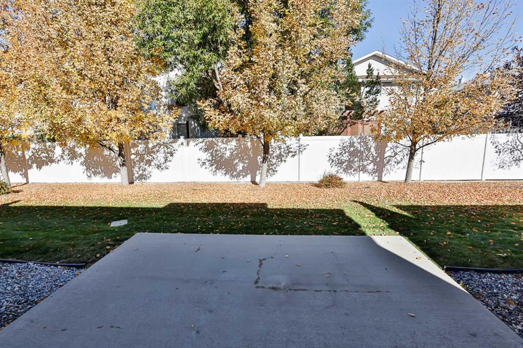 Fifth View of 15, 150 Fairmont Road S, Fairmont, Lethbridge, Alberta, T1K 8C6