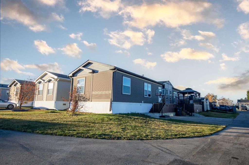 Third View of 340, 10615 88 Street , MH - Trumpeter Village, Grande Prairie, Alberta, T8X 1P5