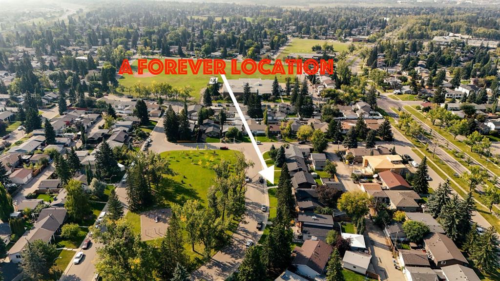 MLS® listing #106496240 for sale located at 1011 Lake Wapta Way SE
