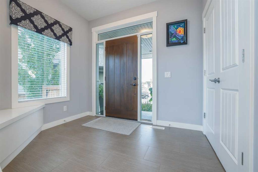 Fifth View of 24 Mount Rae Terrace , Mountainview, Okotoks, Alberta, T1S 0M6