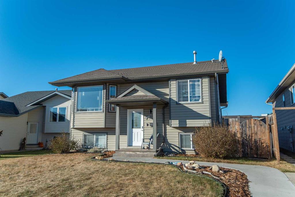 22 Woodbine Avenue , A2265599, Alberta,