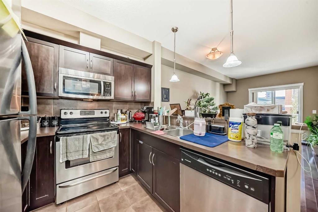 Fifth View of 4404, 31 Country Village Manor NE, Country Hills Village, Calgary, Alberta, T3K 0T3