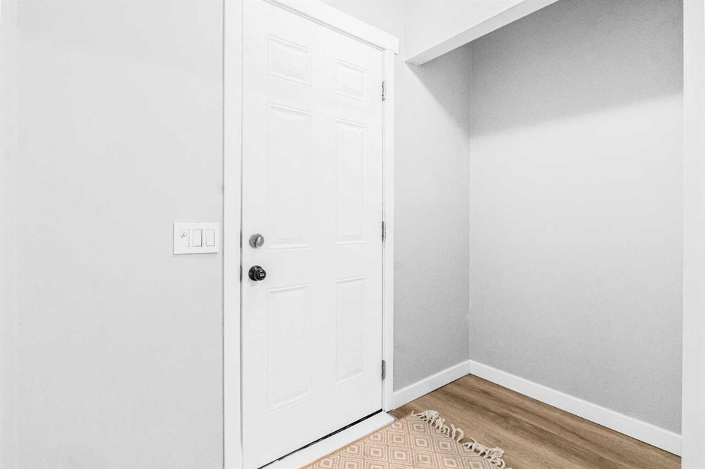 Fourth View of 7 Doverdale Mews SE, Dover, Calgary, Alberta, T2B 1V8