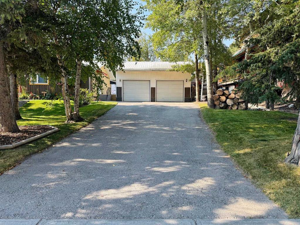 23 Barrier Mountain Drive  , A2265725, Alberta,