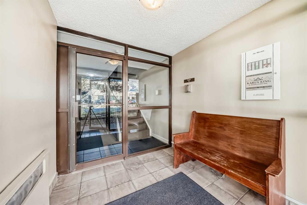 Fourth View of 210, 1001 68 Avenue SW, Kelvin Grove, Calgary, Alberta, T2V 4X1