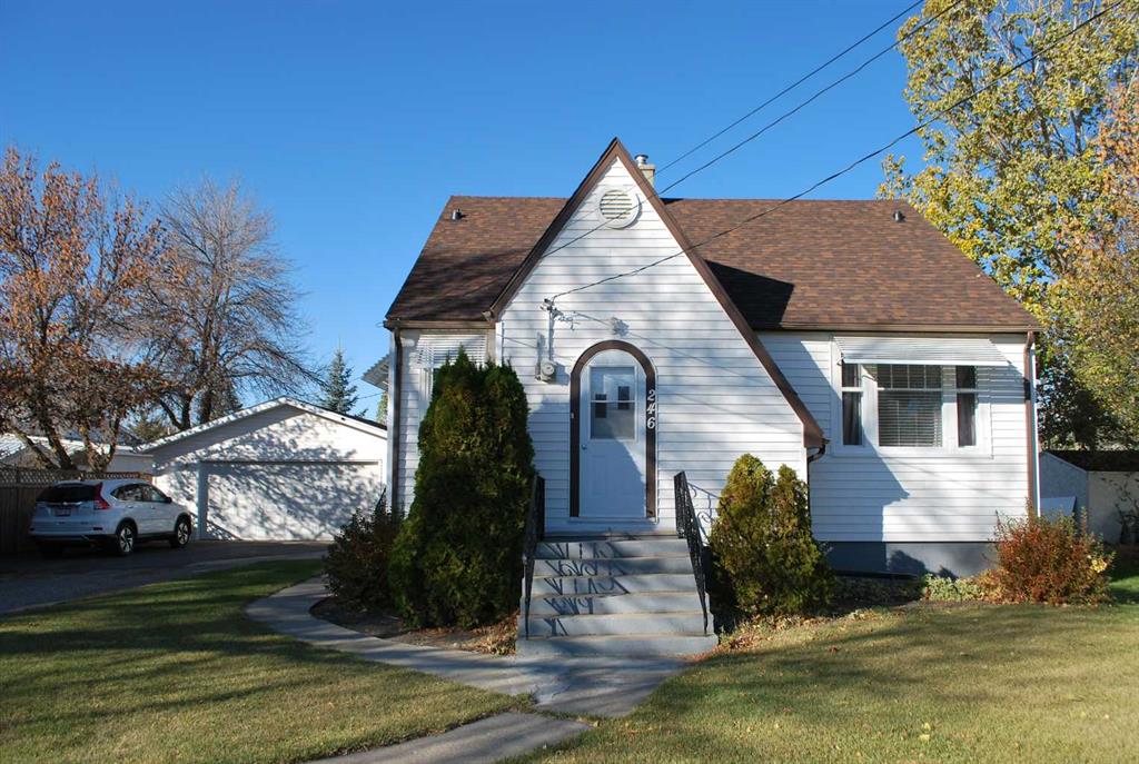 246 N 100 E  , A2265761, Alberta,