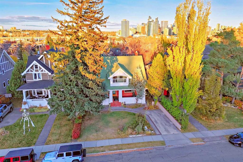 342 SUPERIOR Avenue SW, A2265777, Alberta,