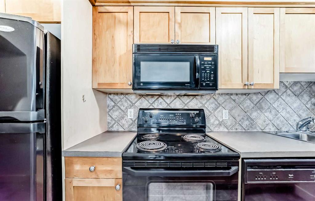 Fifth View of 303, 1331 15 Avenue SW, Beltline, Calgary, Alberta, T3C 0X8
