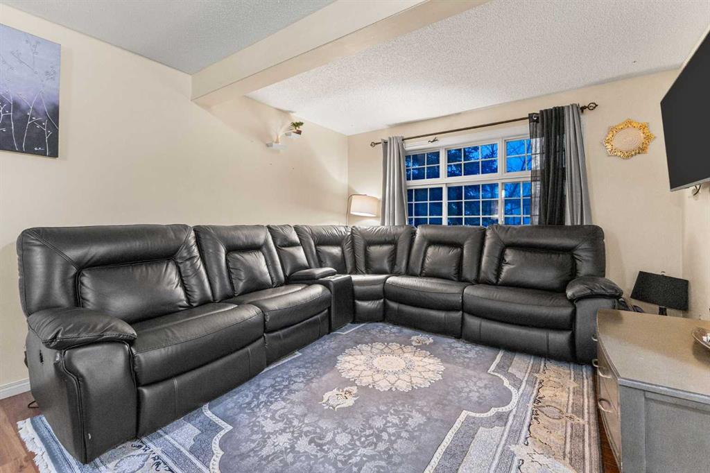 Fifth View of 105 Taradale Drive NE, Taradale, Calgary, Alberta, T3J 3E4