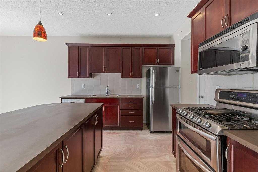 724 Windridge Road SW, A2265896, Alberta,