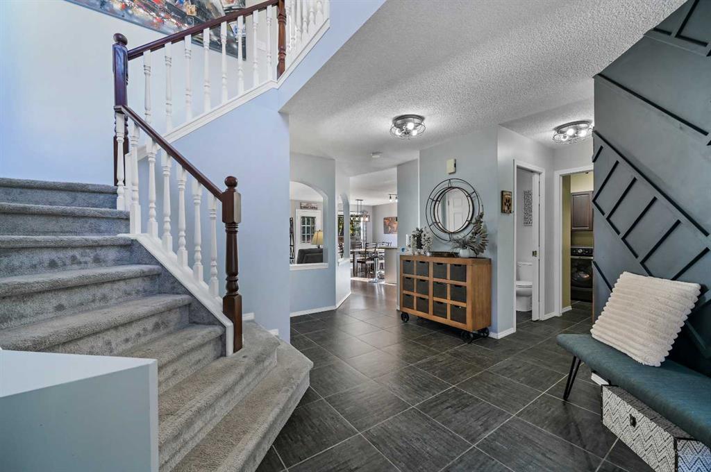 Fifth View of 67 Hidden Ranch Boulevard NW, Hidden Valley, Calgary, Alberta, T3A 5N6