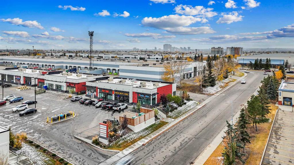 Third View of 5102, 2255 32 Street NE, Sunridge, Calgary, Alberta, T1Y 0C2