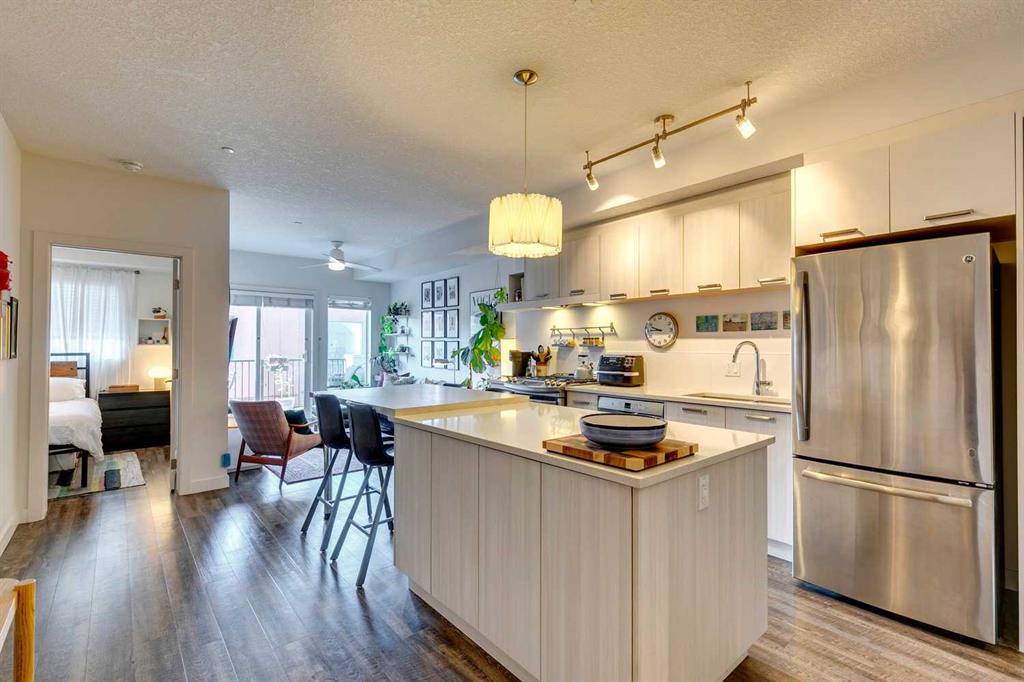 Fourth View of 307, 730 5 Street NE, Renfrew, Calgary, Alberta, T2E 3W8