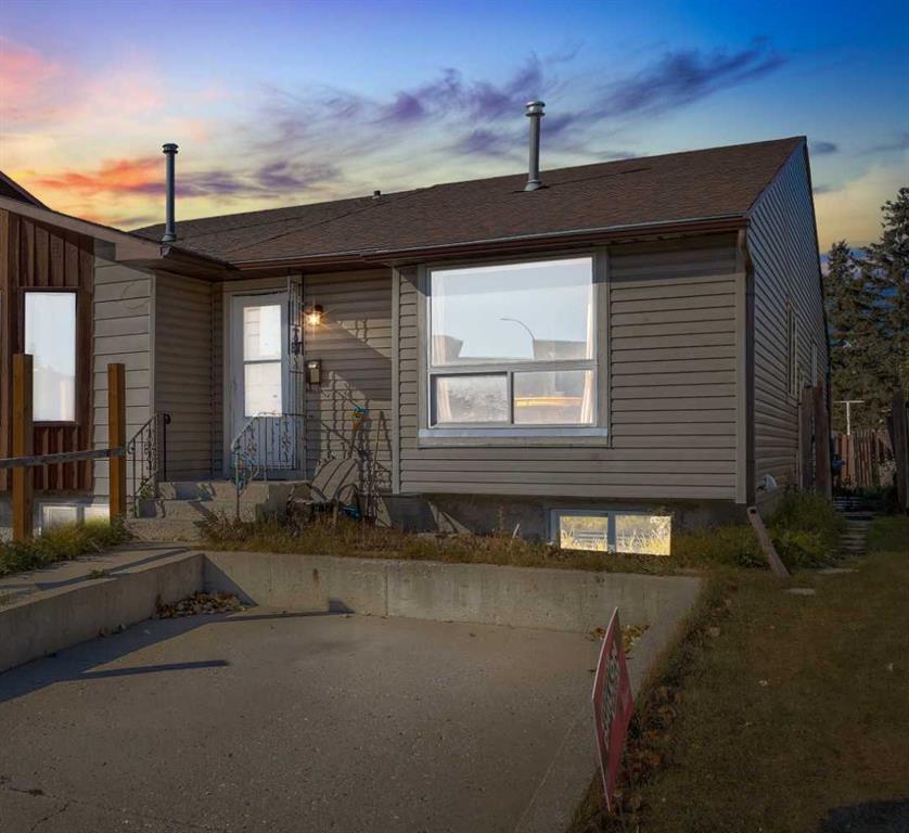 7 Castleridge Way NE, A2266021, Alberta,
