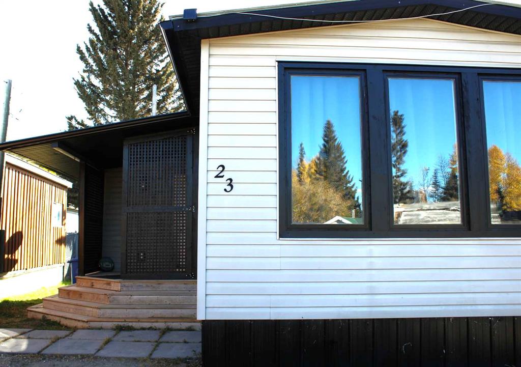 Fourth View of 23, 111 6 Street  SE, NONE, Sundre, Alberta, T0M1X0