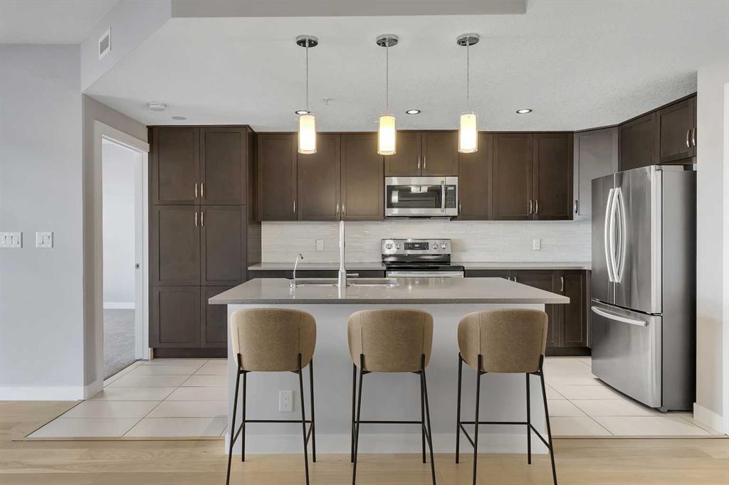 Fifth View of 501, 24 Varsity Estates Circle NW, Varsity, Calgary, Alberta, T3A 2X8