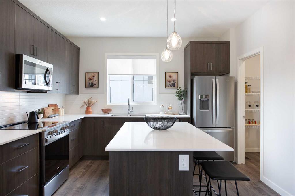 Fourth View of 416, 1750 Rangeview Drive SE, Rangeview, Calgary, Alberta, T3M 2B6