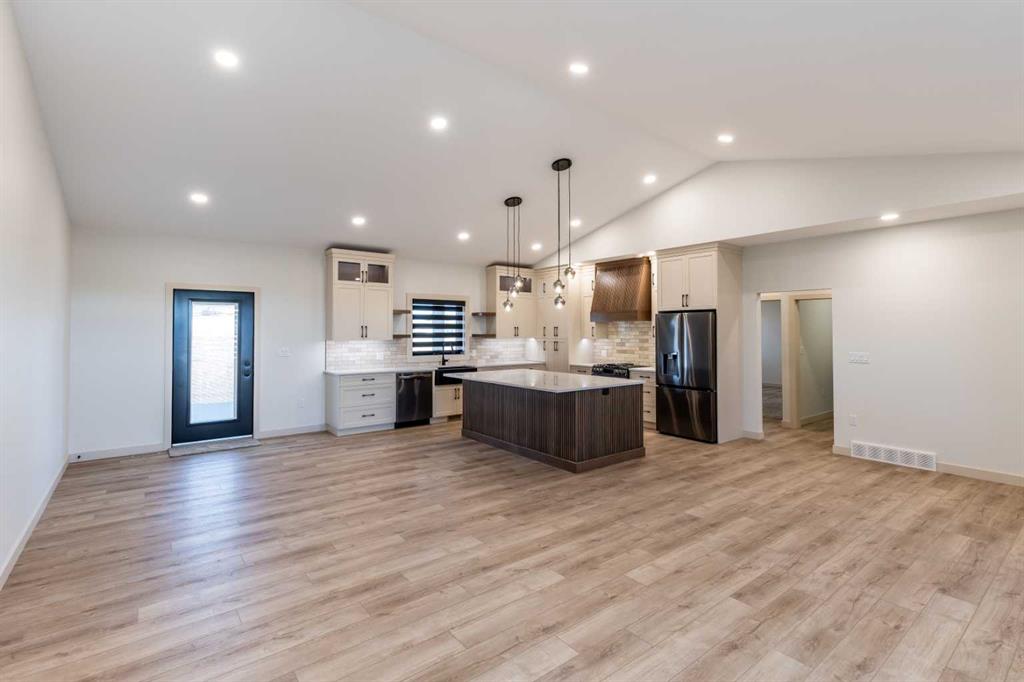 Fifth View of 308 Yuma Court , NONE, Dunmore, Alberta, T1B 0J8