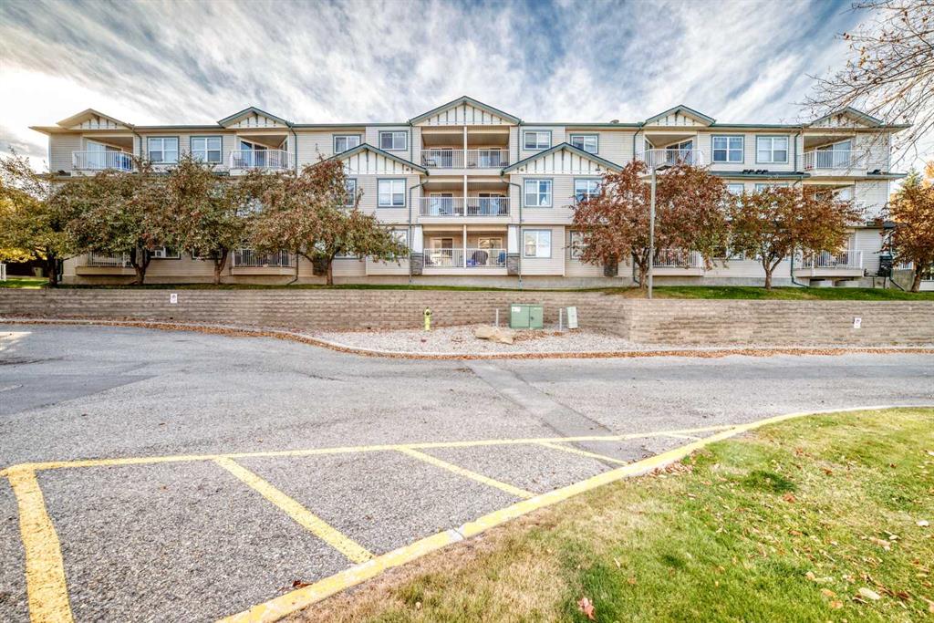 306, 11 Somervale View SW, A2266081, Alberta,