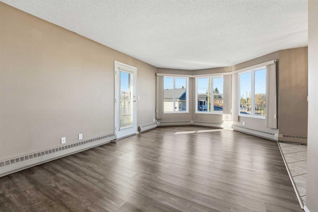 Fifth View of 208, 5135 Lakeshore Drive , Downtown, Sylvan Lake, Alberta, T4S 1E2
